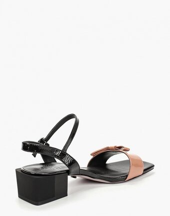 Миниатюра фотографии Босоножки graciana