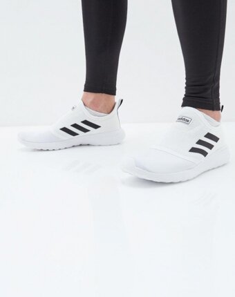 Миниатюра фотографии Кроссовки adidas