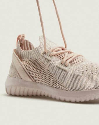 Миниатюра фотографии Кроссовки oysho