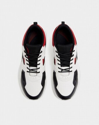 Миниатюра фотографии Кроссовки pull&bear