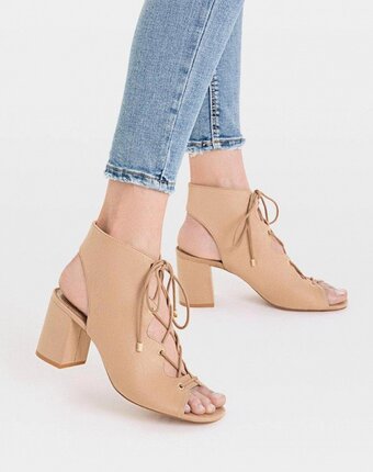 Миниатюра фотографии Босоножки stradivarius