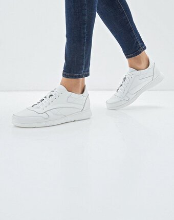 Миниатюра фотографии Кроссовки der spur