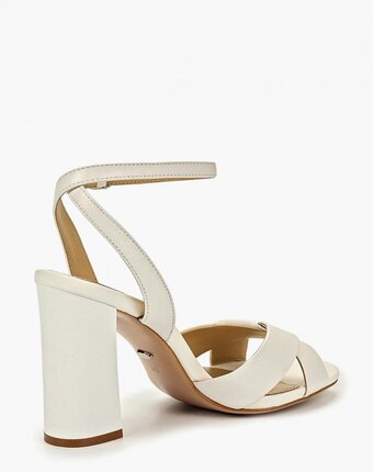 Миниатюра фотографии Босоножки vitacci