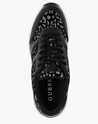 Миниатюра фотографии Кроссовки guess