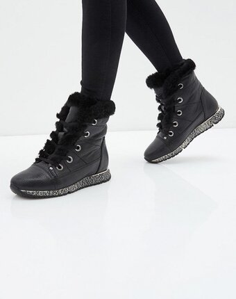 Миниатюра фотографии Ботинки pierre cardin