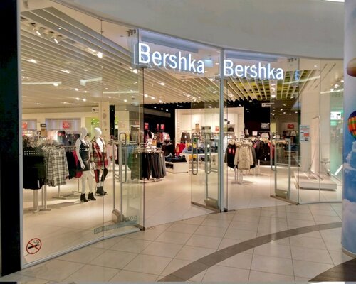 Фотография обувного магазина Bershka