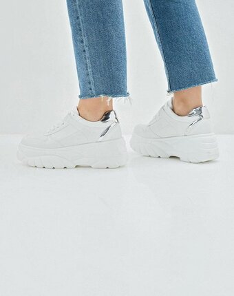 Миниатюра фотографии Кроссовки sweet shoes