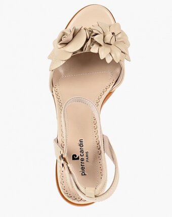 Миниатюра фотографии Босоножки pierre cardin