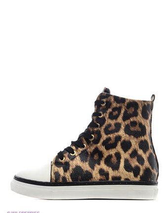 Миниатюра фотографии Сникеры, burlesque