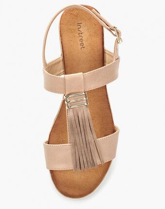 Миниатюра фотографии Сандалии instreet