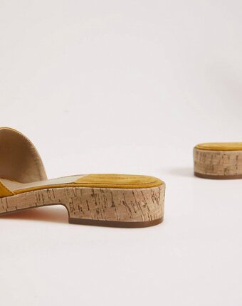 Миниатюра фотографии Сабо oysho