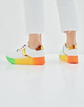 Миниатюра фотографии Кроссовки sweet shoes