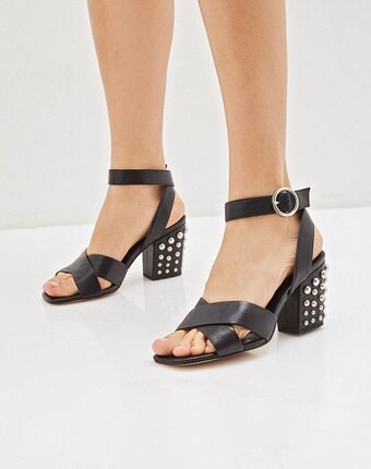 Миниатюра фотографии Босоножки vitacci