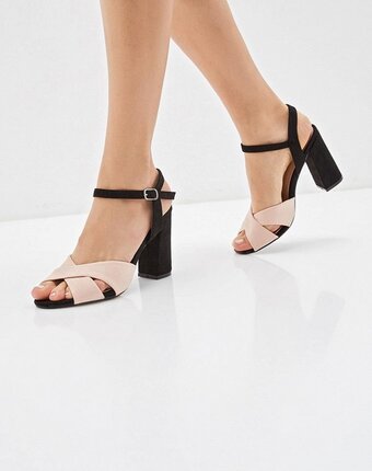 Миниатюра фотографии Босоножки go-go