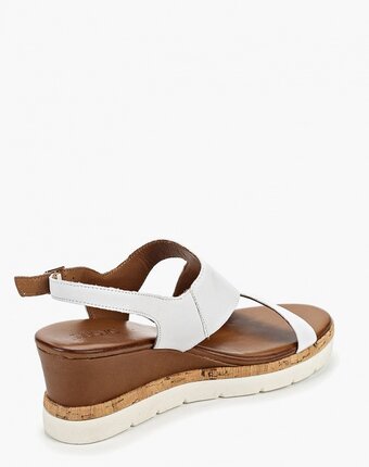 Миниатюра фотографии Босоножки inuovo