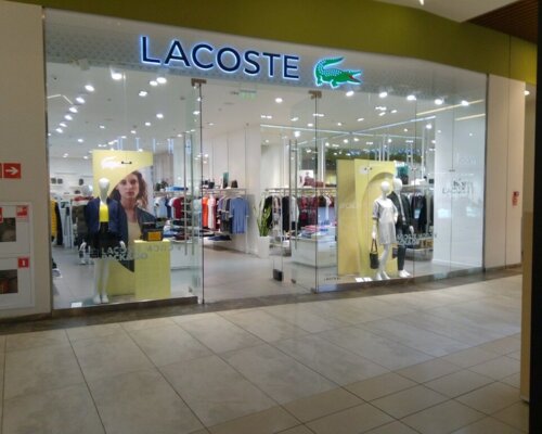 Фотография обувного магазина Lacoste