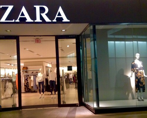 Фотография обувного магазина Zara