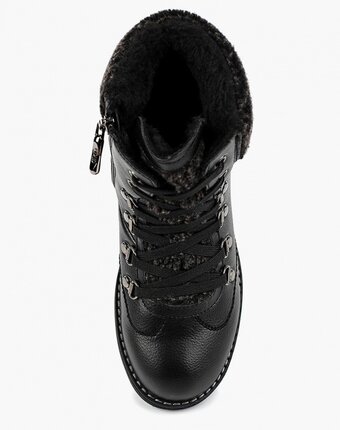 Миниатюра фотографии Ботинки der spur