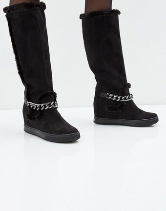 Миниатюра фотографии Сапоги guess