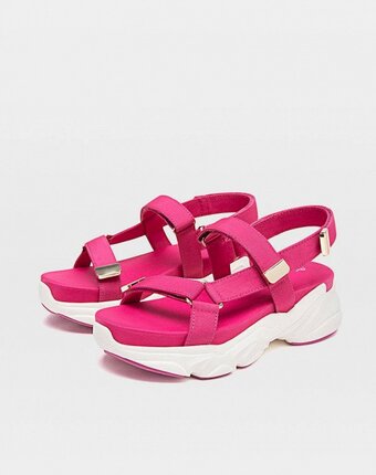 Миниатюра фотографии Босоножки stradivarius