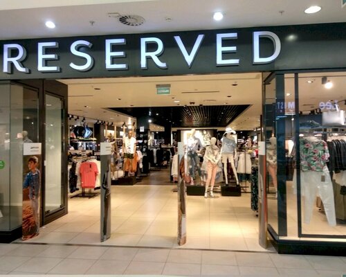 Фотография обувного магазина Reserved
