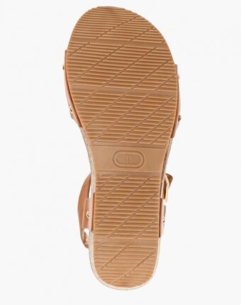 Миниатюра фотографии Босоножки diamantique