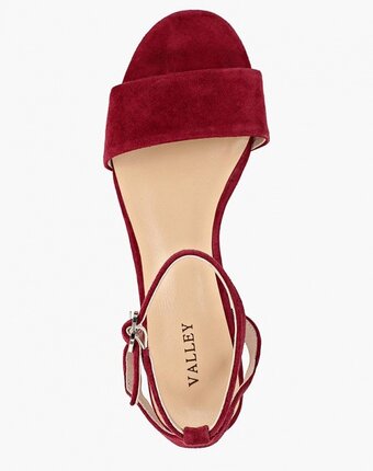 Миниатюра фотографии Босоножки valley