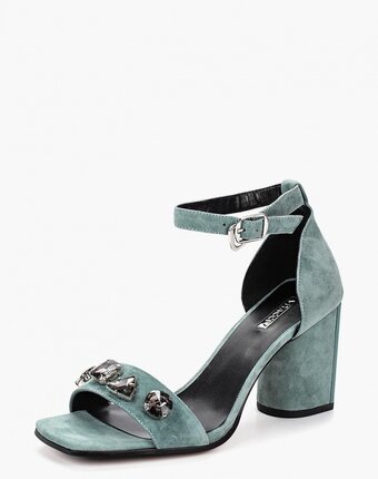 Миниатюра фотографии Босоножки vitacci