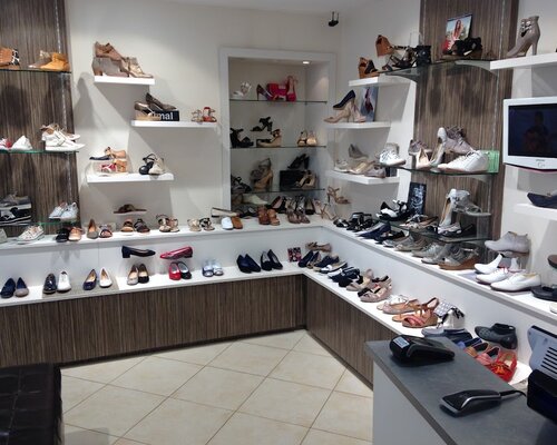 Фотография обувного магазина Pari Фотография обувного магазина Pari