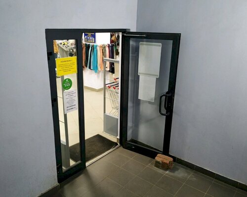 Фотография обувного магазина МЕГАХЕНД
