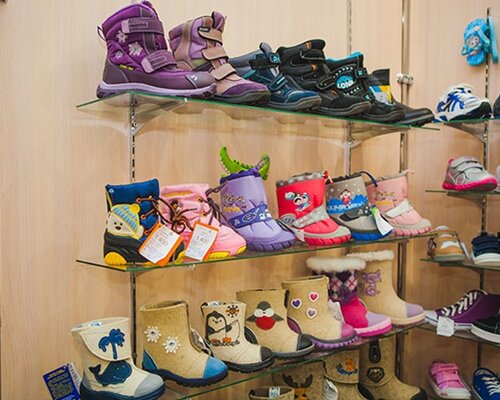 Фотография обувного магазина Папа, мама, я