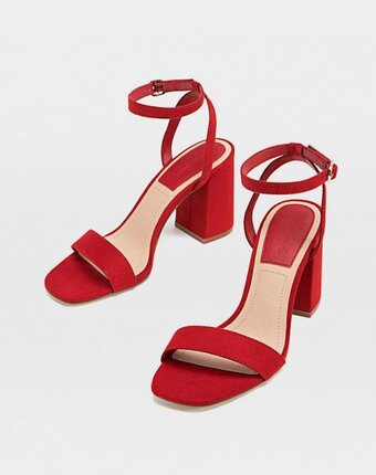 Миниатюра фотографии Босоножки stradivarius