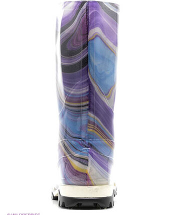 Миниатюра фотографии Резиновые сапоги, дюна