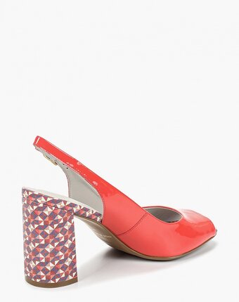 Миниатюра фотографии Босоножки indiana