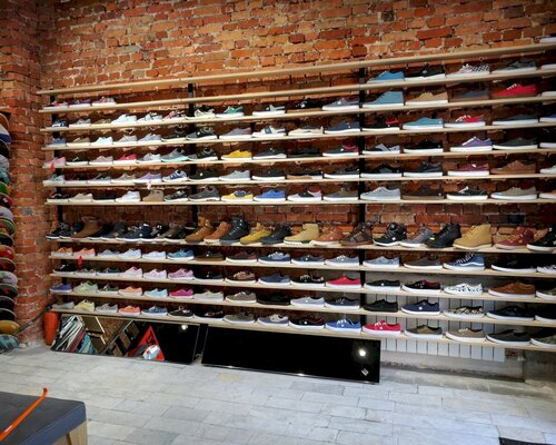 Фотография обувного магазина Simple boardshop