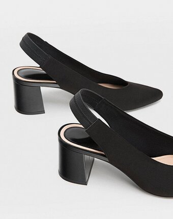 Миниатюра фотографии Туфли stradivarius