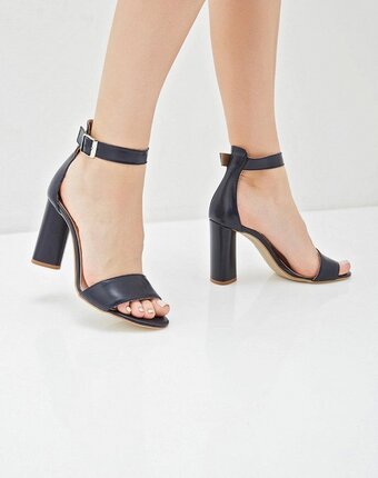 Миниатюра фотографии Босоножки shoobootique