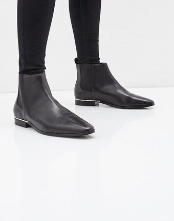 Миниатюра фотографии Ботинки violeta by mango