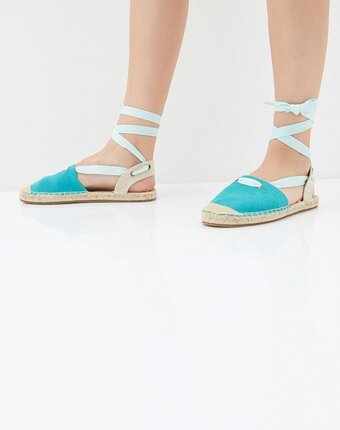 Миниатюра фотографии Эспадрильи united colors of benetton