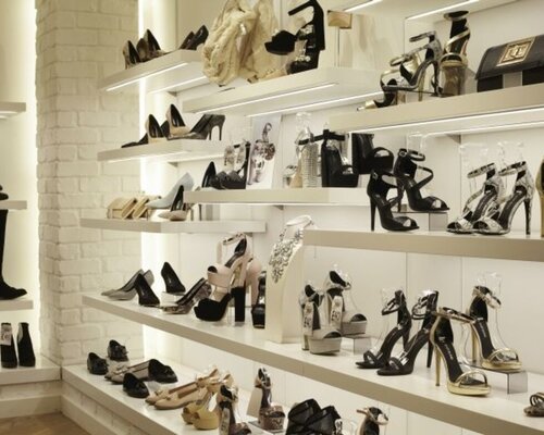 Фотография обувного магазина BLACK