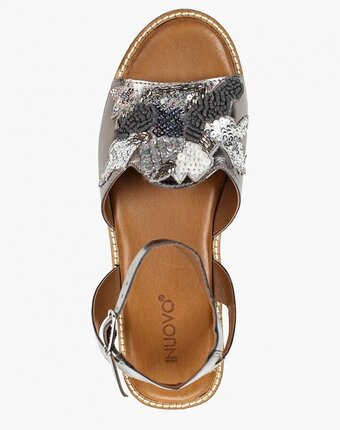 Миниатюра фотографии Сандалии inuovo