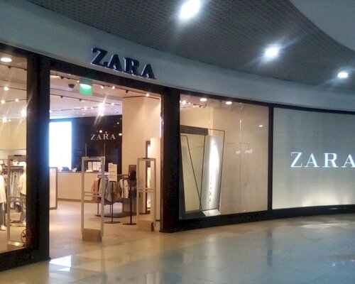 Фотография обувного магазина ZARA