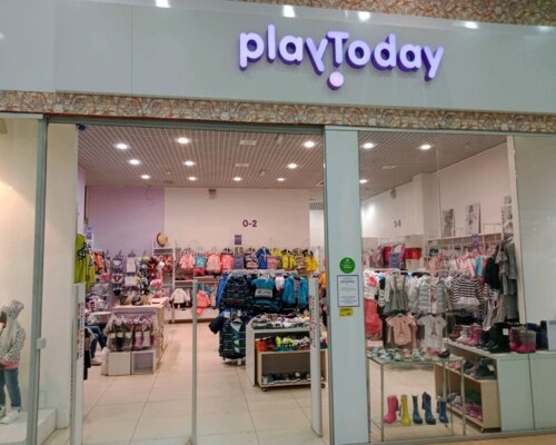 Фотография обувного магазина  PlayToday