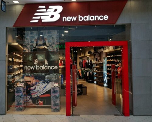 Фотография обувного магазина New Balance